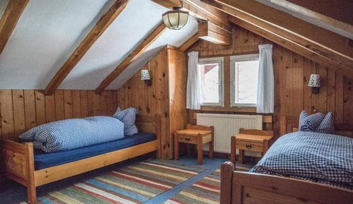 Standard Quadruple Room, Shared Bathroom