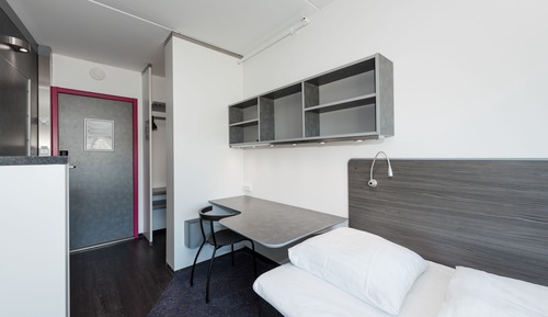 Studio, 2 Twin Beds, Kitchenette