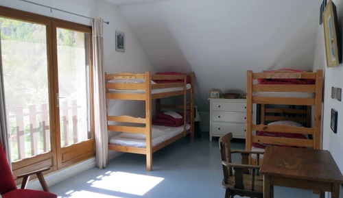 Classic Suite, Shared Bathroom, Mountain View (Sous les toits)
