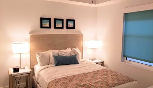 Suite, 2 Bedrooms, 2 Bathrooms (Bay Front)