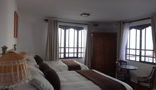 Triple Room, Multiple Beds, Non Smoking