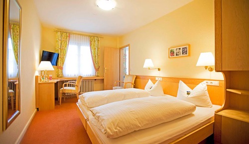 Classic Double Room