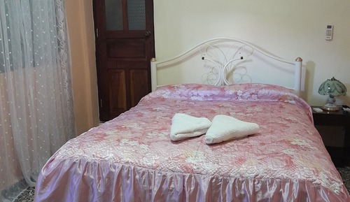 Economy Double Room, 1 Queen Bed