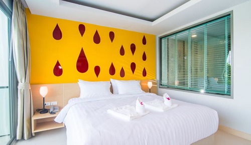 Deluxe Double Room with Bathtub