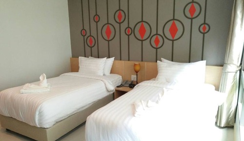 Standard Twin Room