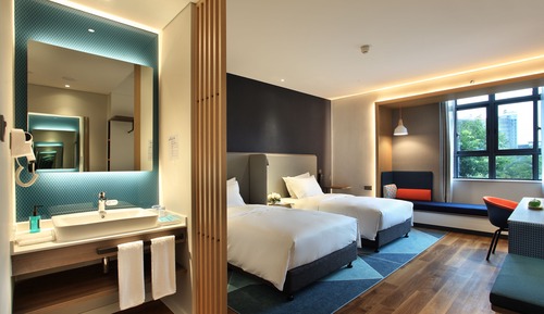 Standard Room, 2 Twin Beds (Extra Floor Space)