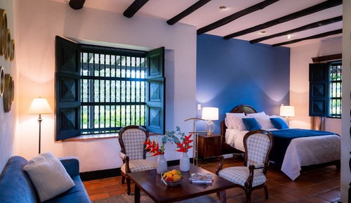 Suite, 1 King Bed