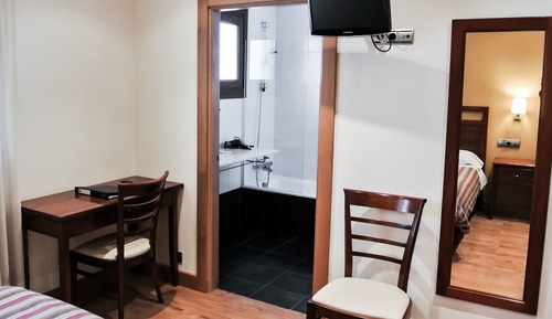 Double Room, Private Bathroom