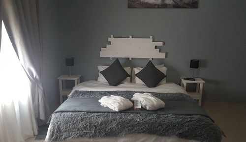 Standard Studio, 1 Double Bed with Sofa bed