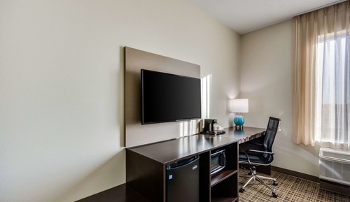Suite, 1 King Bed, Non Smoking