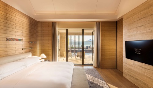 Deluxe Suite, 1 King Bed