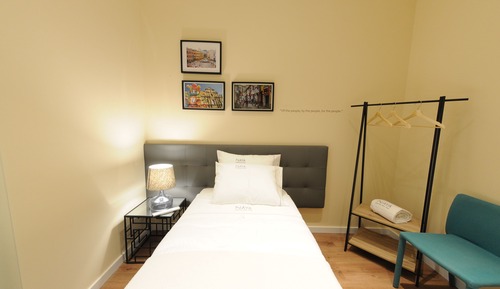 Single Room (Macao)
