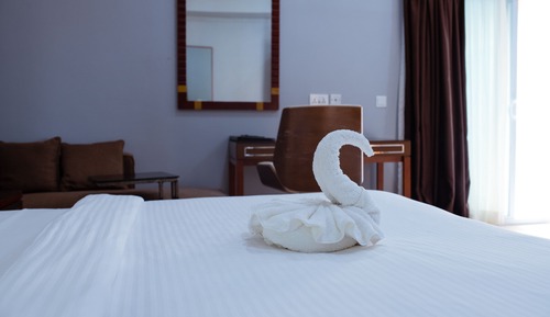 Classic Room, 1 Bedroom, Pool View