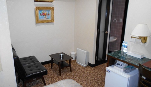 Executive Room, Smoking