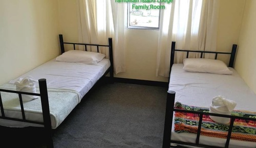 Basic Twin Room, Shared Bathroom, Garden View