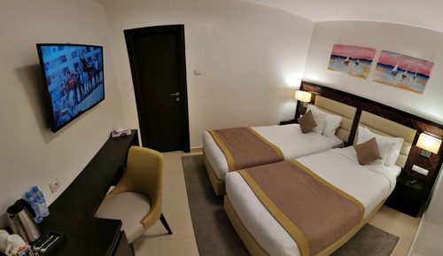 Triple Room