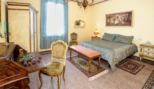 Triple Room (Leonardo)