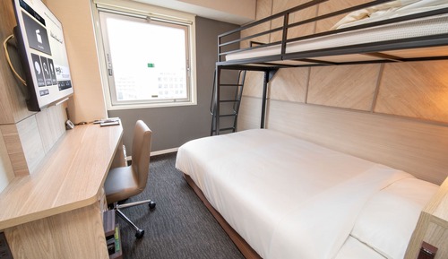 Super Room (1 Double Bed + Loft Bed) Non Smoking