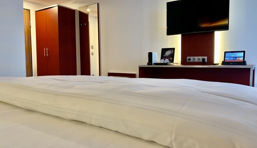 Room (Lounge)