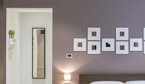 Basic Room, 1 King Bed (Lucette)