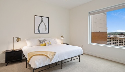 Signature Apartment, 1 King Bed with Sofa bed, Non Smoking (Self Check-in with Virtual Front Desk)
