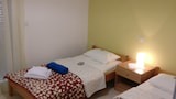House, 2 Bedrooms, Private Pool