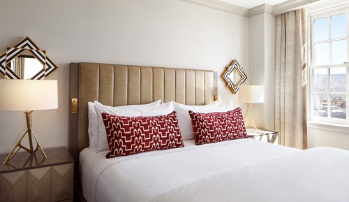 Mills Junior Suite, 1 King Bed