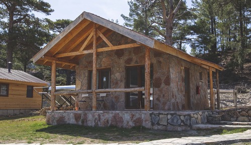 Traditional Studio Suite