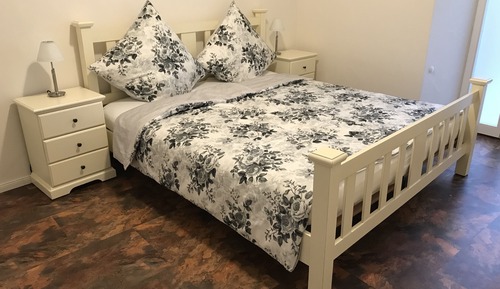 Luxury Apartment, 1 King Bed, Non Smoking, Kitchenette (Vivaldi with Patio)