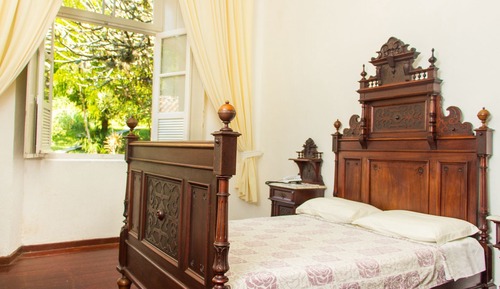 Quarto standart triplo double banheiro compartilhado