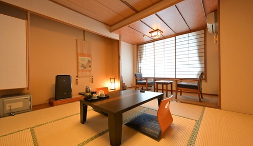 Japanese Style Room with Shared Bathroom