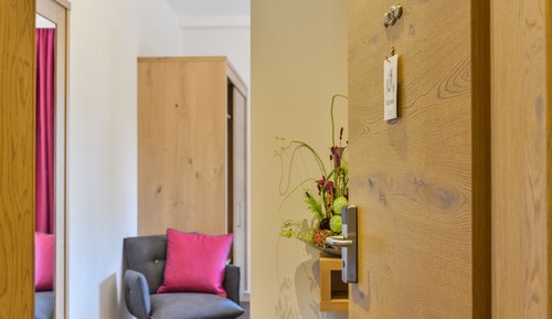 Superior Single Room, Garden View