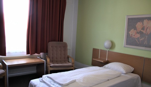 Economy Single Room