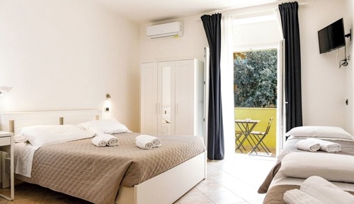 Quadruple Room, Balcony