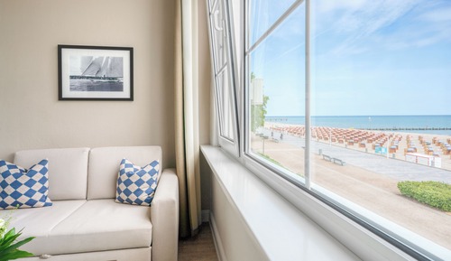 Double Room, Ocean View (XL)