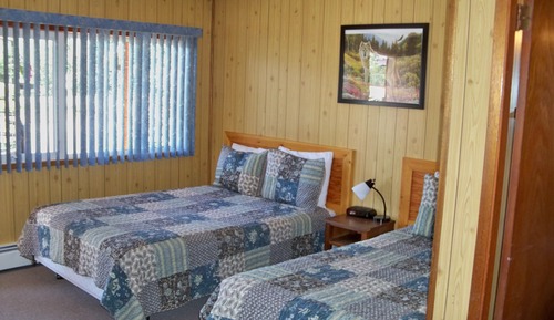 Standard Room, 2 Double Beds, Non Smoking, Mountain View