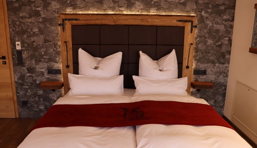 Deluxe Junior Suite