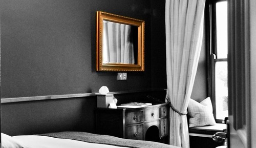 Comfort Single Room