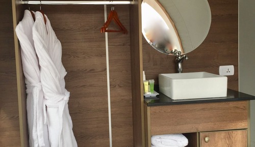Bubble Suite Twin