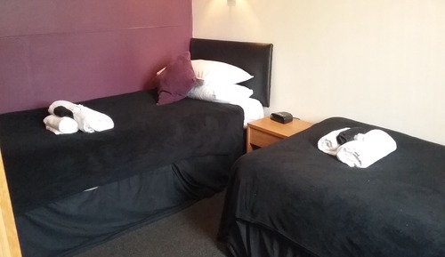 Twin Room, Ensuite