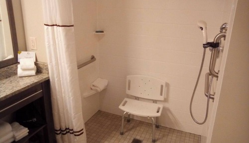 Room, 2 Queen Beds, Accessible (Accessible Double Queen)