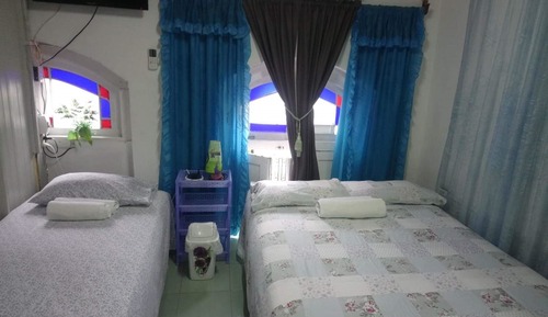 Family Room, Multiple Beds
