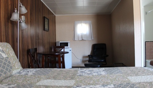 Standard Room, 1 Queen Bed