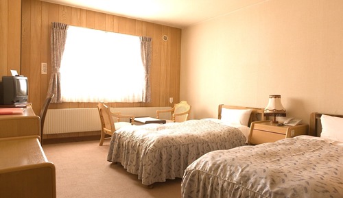 Western Style Twin Room, Private Bathroom
