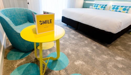 Standard Room, 1 King Bed