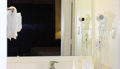 Standard Room, 2 Double Beds, Non Smoking, Refrigerator & Microwave