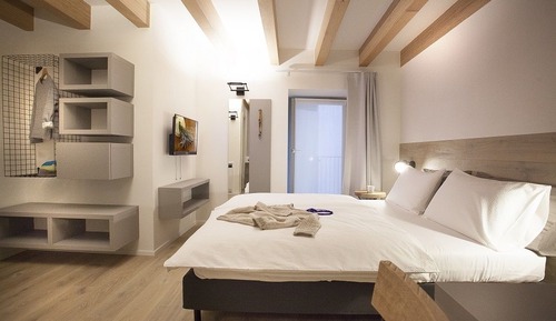 Deluxe Double Room, Balcony