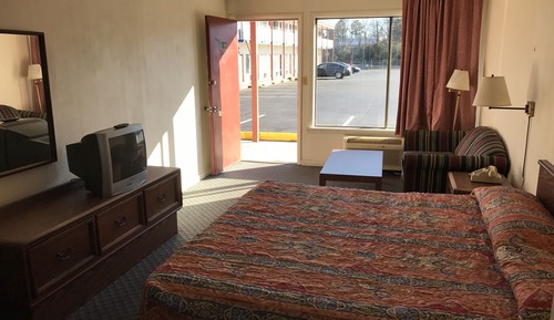 Standard Room, 1 King Bed