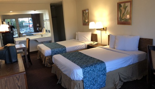 Standard Room, 2 Double Beds