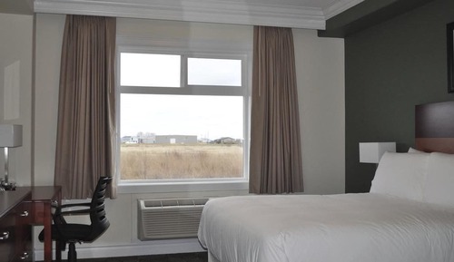 Standard Room, 1 Queen Bed